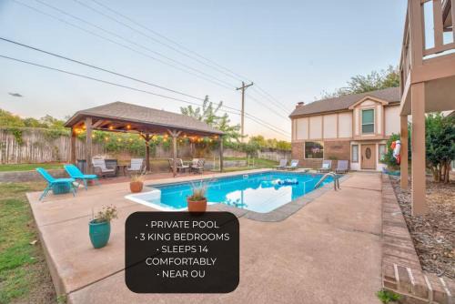 Private Pool Sleeps 14 3 King Beds Near OU