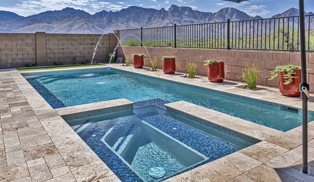 Private Pool, Spa and cozy outdoor fireplace await!
