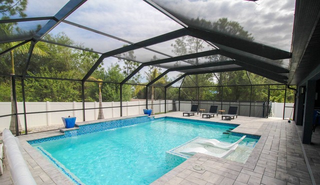 Private Pool, The Grand Palm Villa