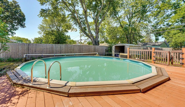 Private Pool & Yard: Pet-Friendly Home in Toledo