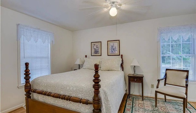 Private Poolside Retreat & Cozy 1BR Near Aiken Countryside