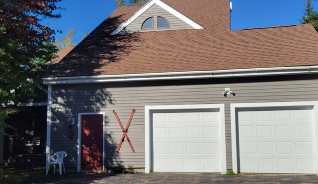 Private, pristine 3 BR, 1 1/2 BA home in Waterville Valley, NH