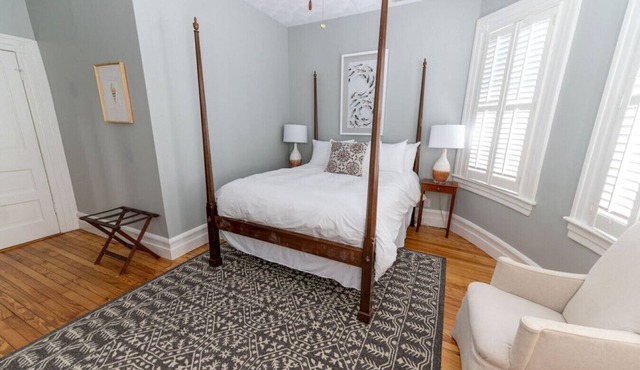 Private Queen Suite 2nd Floor Bed & Breakfast Historic Edenton Downtown