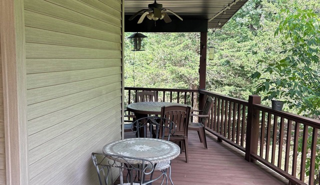 Private, Quiet 3 Bedroom Home near Patrick Lake
