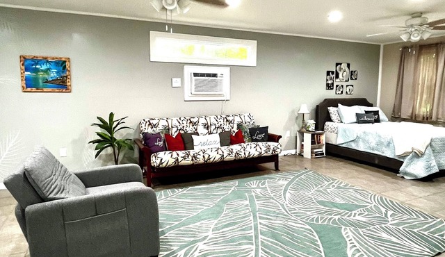 Private & Quiet Remote Guest House Close to Beach