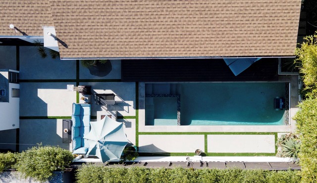 Private Quiet Retreat - Minutes to Beach & City, Solo-Friendly Casita