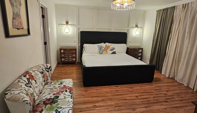 Private Raleigh Bungalow Retreat near Downtown Raleigh