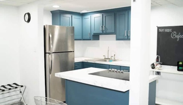 Private Remodeled Guesthouse in RGV, Relax: No chores Pet Friendly Rental