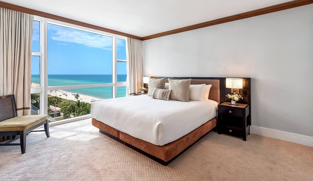Private Residence at Carillon Miami Resort - 911