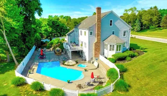 Private Resort/ Vacation House