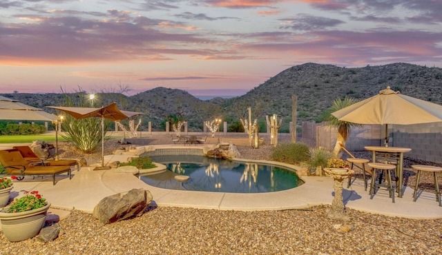 Private Retreat Center - Sonoran Desert Mountain Villa sleeps up to 18