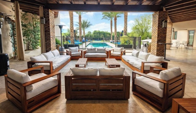 Private Retreat & Event Estate with 7 en-suites