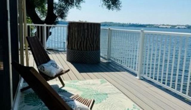 Private Retreat Home in Picton Bay - Lake Ontario