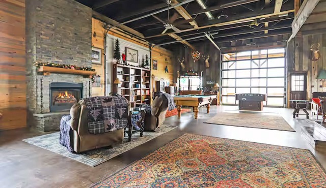 Private Retreat in the Palisades on the Bourbon Trail