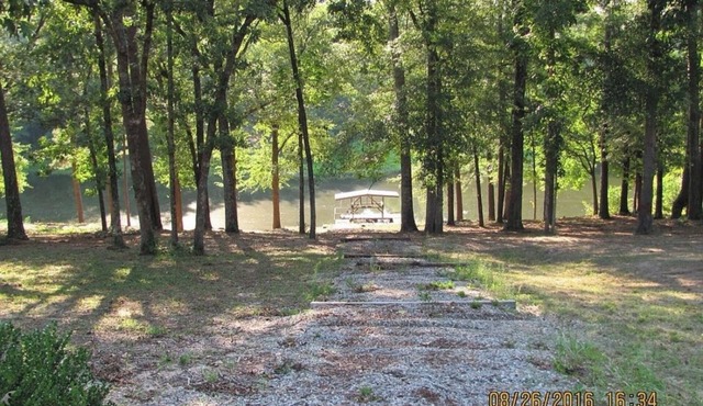Private Retreat on Beautiful Lake Eufaula.