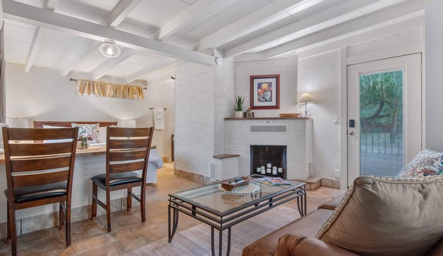 Private Retreat, Pickleball, Pool, BBQ Solana #7