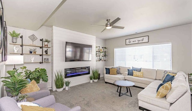 Private Rexburg 5 Bedroom Home with Bonus Loft The