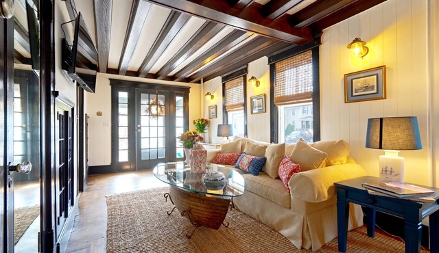 Private Roof Deck! Walk to Beach & Asbury! Sea Hear Now, 9/13- 14. Week - 9/20