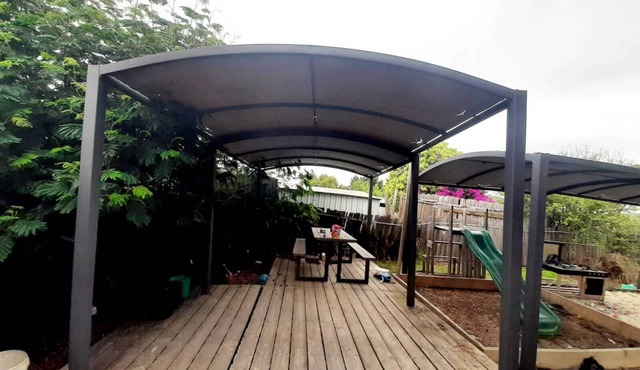 Private Room 1 in Werribee to train station, restaurants, shops, river on foot.