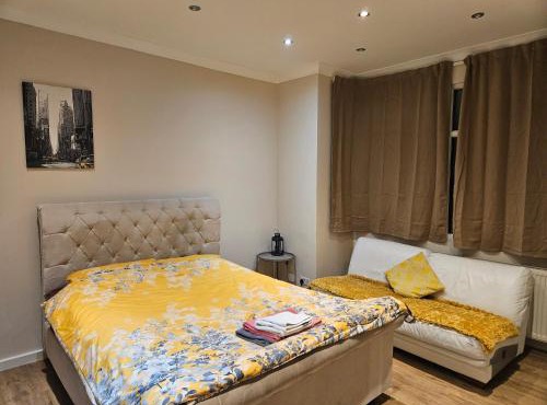 Private Room Direct Travel Heathrow & Central Ldn
