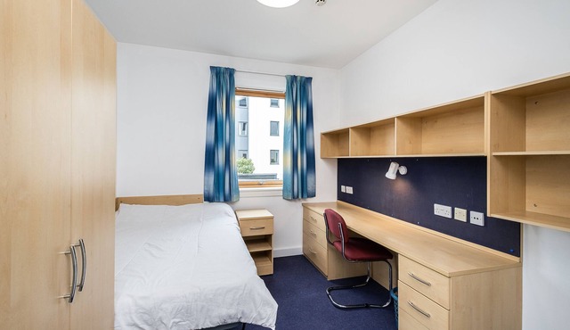 Private Room In Gillingham