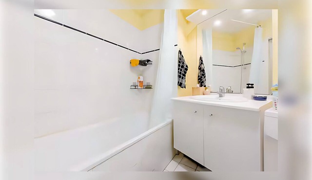 Private Room in Lille Centre