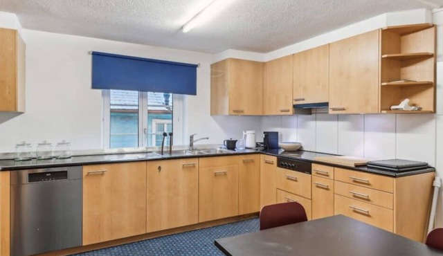 Private room in lovely shared property near Zurich