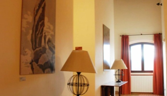 Private room in rural hotel with charm 7