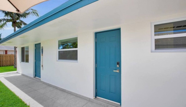 Private room in Fort Lauderdale strategic location
