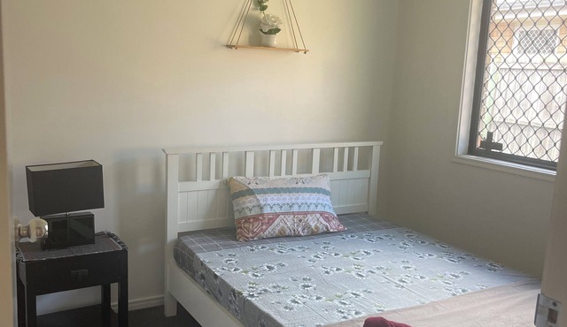 Private Room | Shared Bath | Shared Accomodation| Private Access | Self Check-In