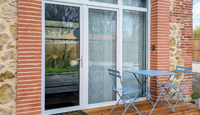 Private room with pool, near Toulouse