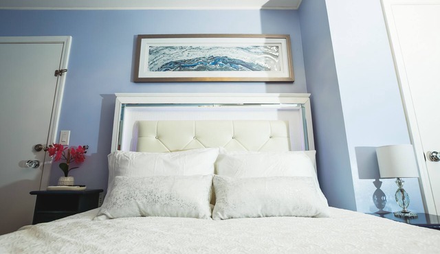 Private room with separate entrance. Wilmington,North Carolina