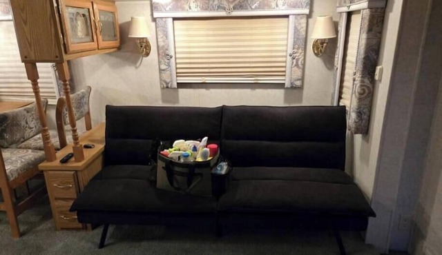 Private RV Rental in the Permian Basin - WiFi, Full Kitchen, En-Suite