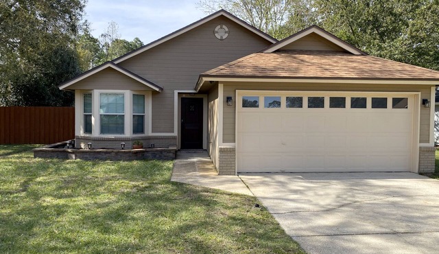 Private, Safe, Quiet, Pet Friendly 1-bedroom house in Oakleaf - Jacksonville