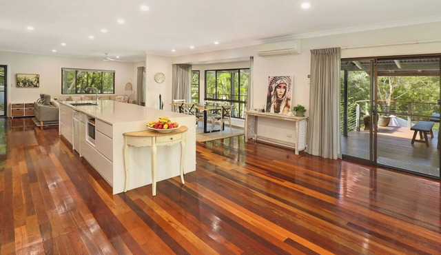 Private sanctuary only minutes to the beach