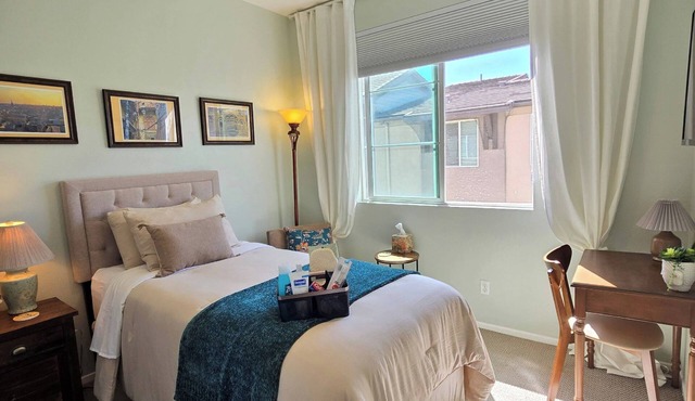 Private Savi Suite w/1.5 Baths Fast WiFi Gated Community
