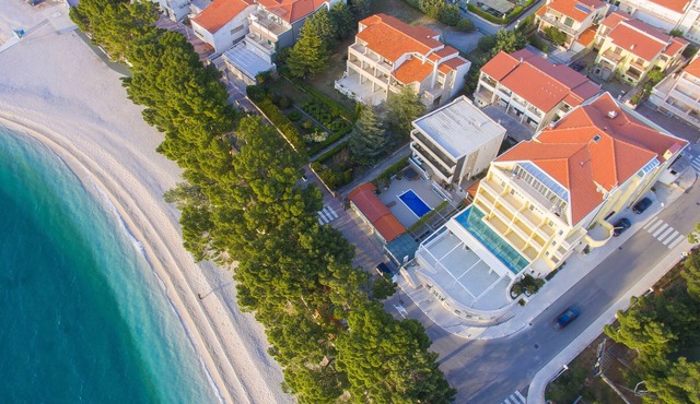 Private seaside Villa with pool in Baška Voda, Dalmatia, Croatia