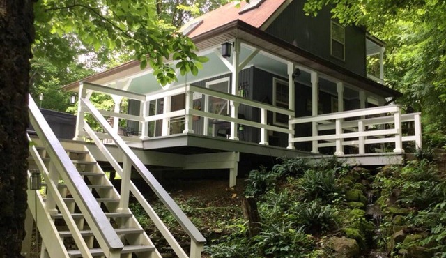 Private Secluded Cabin w/hot tub