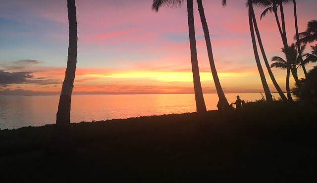 PRIVATE SETTING AT MOLOKAI SHORES!