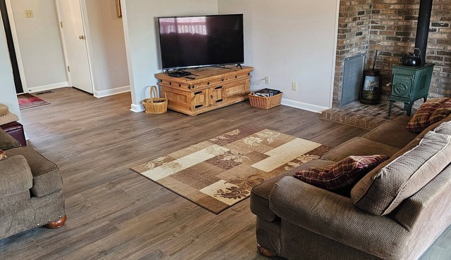 Private setting close to Clemson University