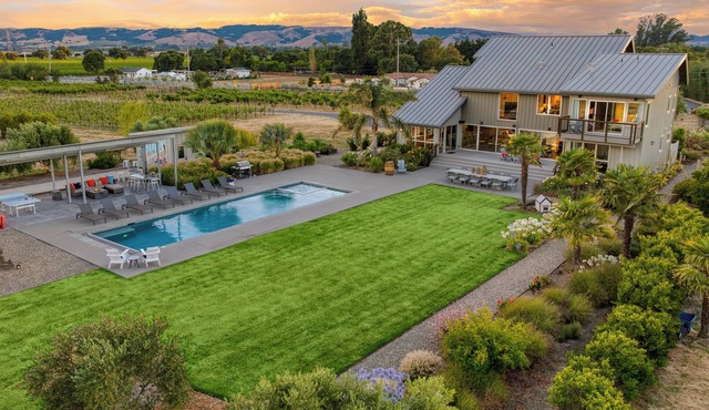 Private Sonoma Vineyard Estate: Modern Villa + Pool 10 Acre Winery Property
