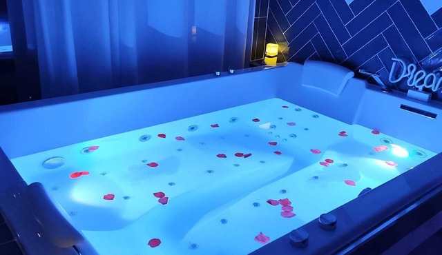 Private spa gîte with balneotherapy and sauna officially rated 5 stars.
