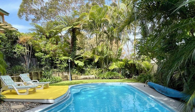 Private & spacious family retreat with aircon & pool.