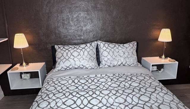 Private Studio in an Edwardian Town Home