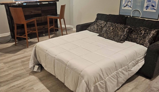 Private Studio near Atlanta ,20 min to Mercedes-Benz Stadium, Separate Entrance