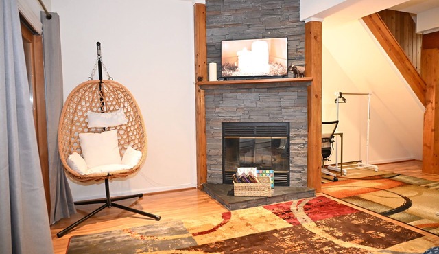 Private Studio near Elicott City Downtown