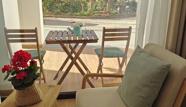Private suite of 45 m2! Terrace for exclusive use. A 3 min walk from the beach.