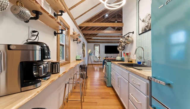 Private Tiny Cabin in the Poconos