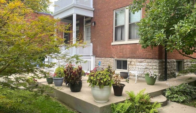 Private Top Floor in Historic Home