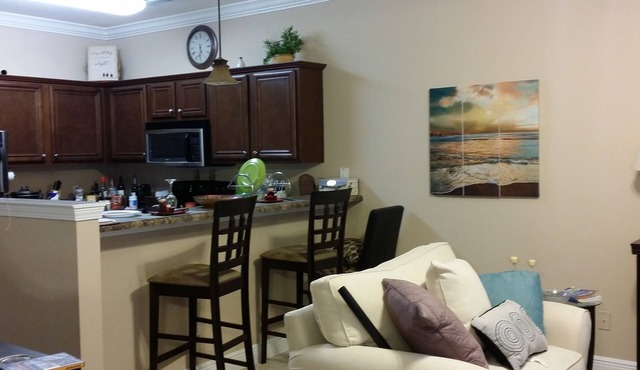 Private Townhome in Serene area of Navarre.